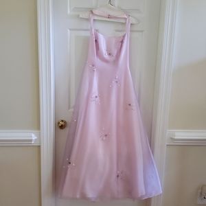 Junior's prom dress